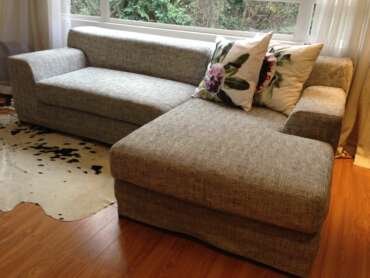 Long skirted Kramfors? In my living room?!