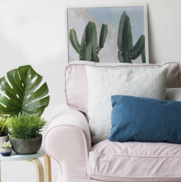 How to put a slipcover on your Ektorp sofa