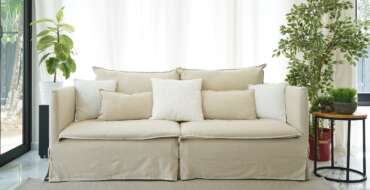 Top 10 slipcovered sofa brands – A practical review