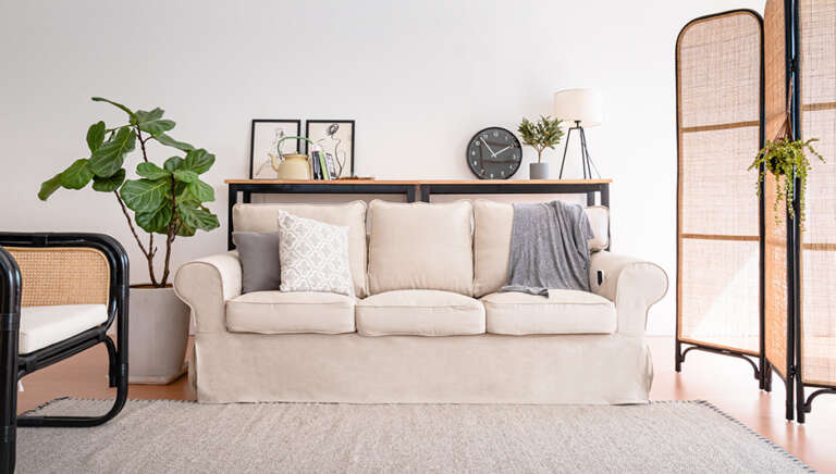 The best sofas to achieve a farmhouse living room